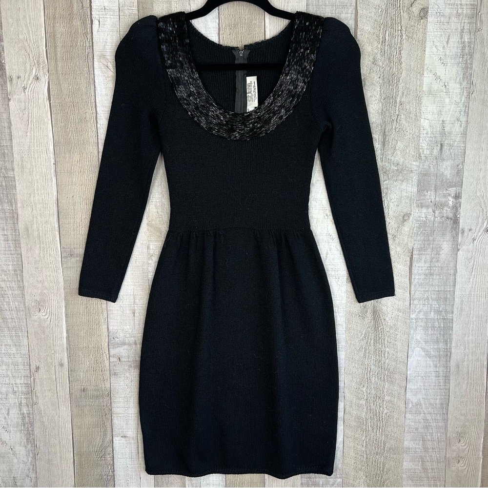 Vintage ST JOHN Lillie Rubin Black
Santana Puff Sleeve Beaded Trim Evening
Dress - Picture 5 of 9